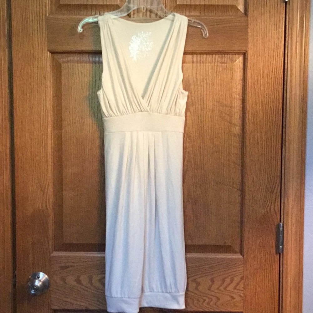 Dress, v neck, sz M, Poof
